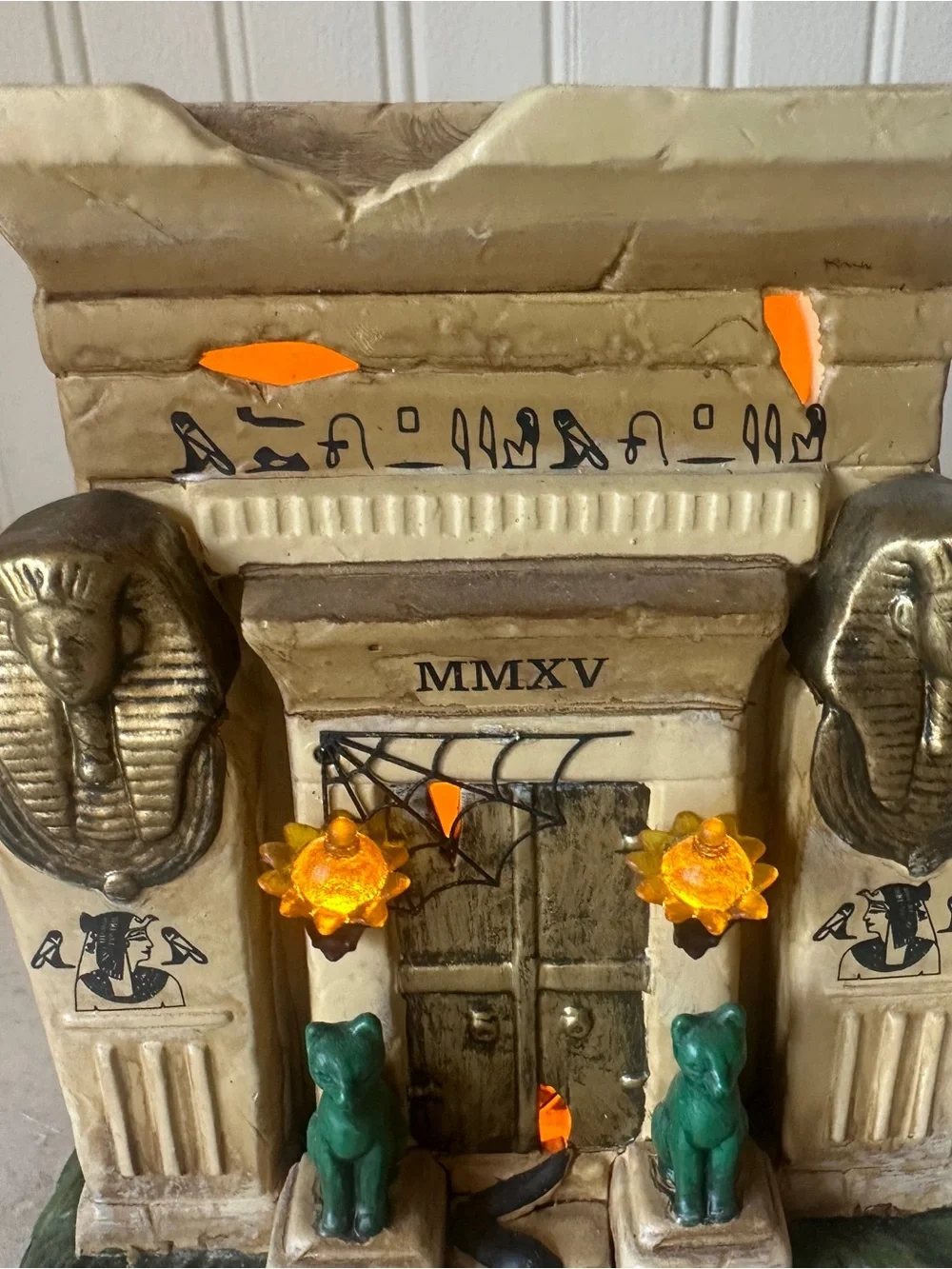 Department 56 Rest In Peace 2015 Crypt #4047591 Lit Halloween Village w Box EUC